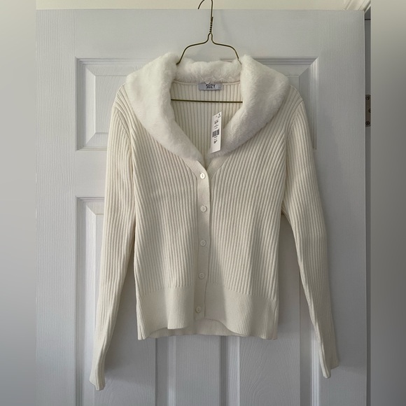 Suzy Shier Fur Trim Cardigan - Picture 4 of 8